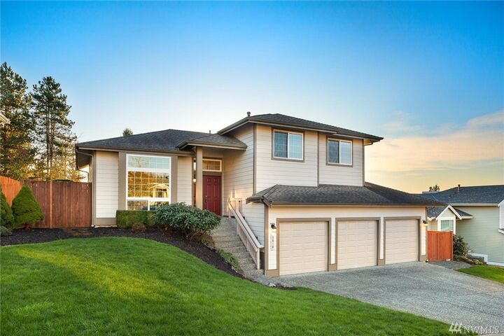 Property Photo: 6818 75th Drive NE WA 98270