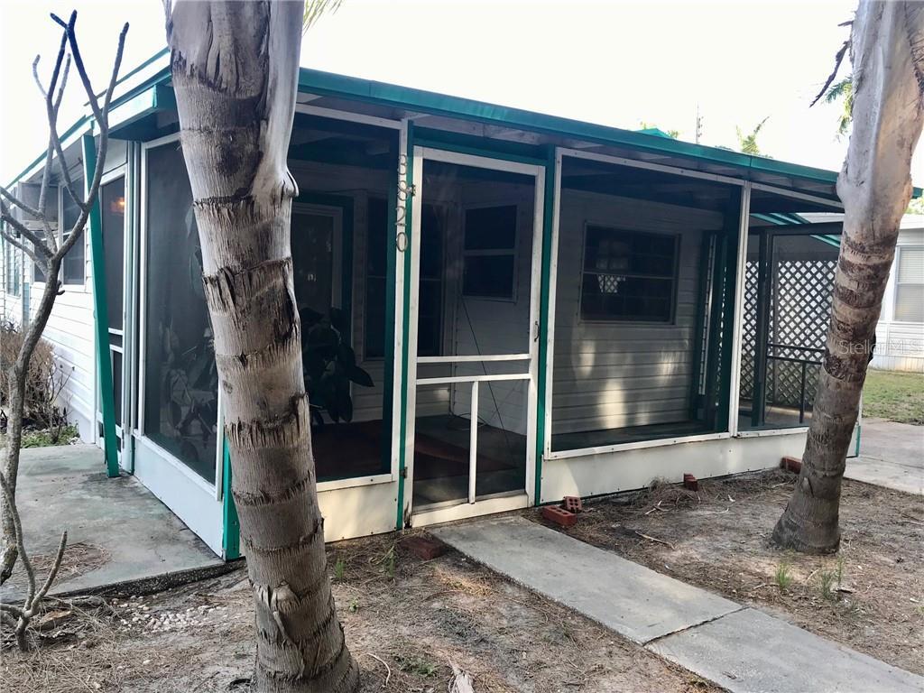 Property Photo: 3820 115th Street W FL 34210
