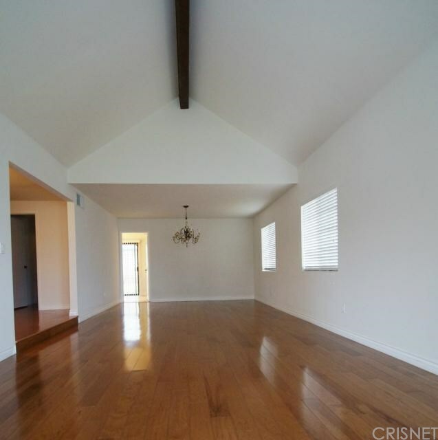 Property Photo:  7237 Beckford Avenue  CA 91335 