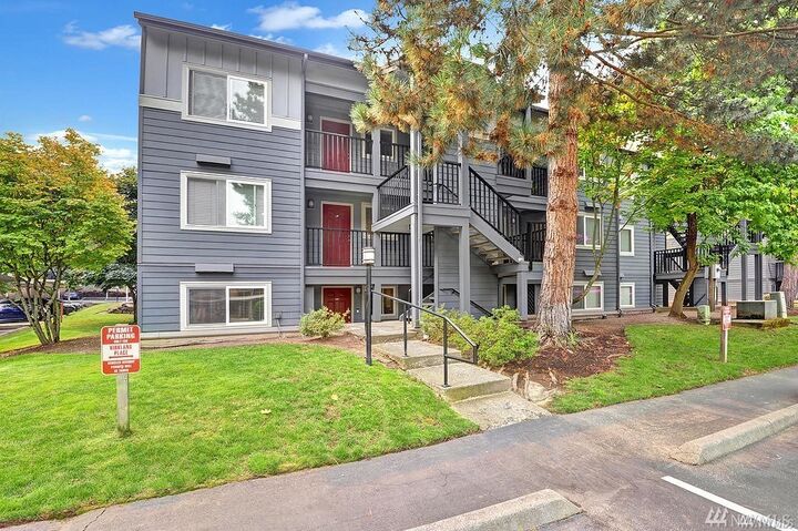 11103 NE 124th Lane E-117  Kirkland WA 98034 photo