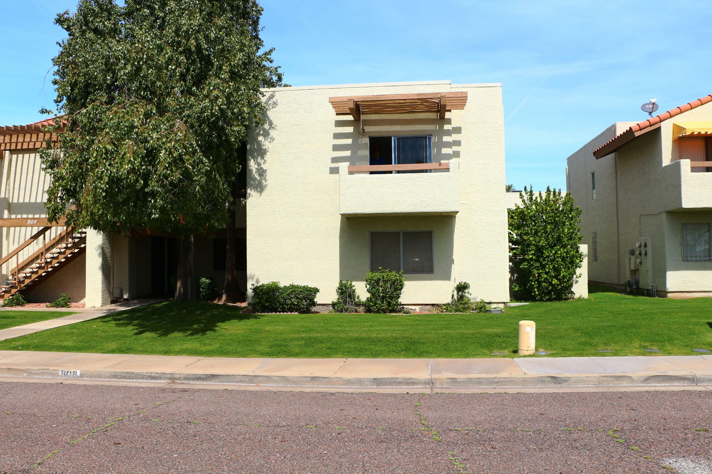 Property Photo:  808 E Lawrence Lane 206  AZ 85020 