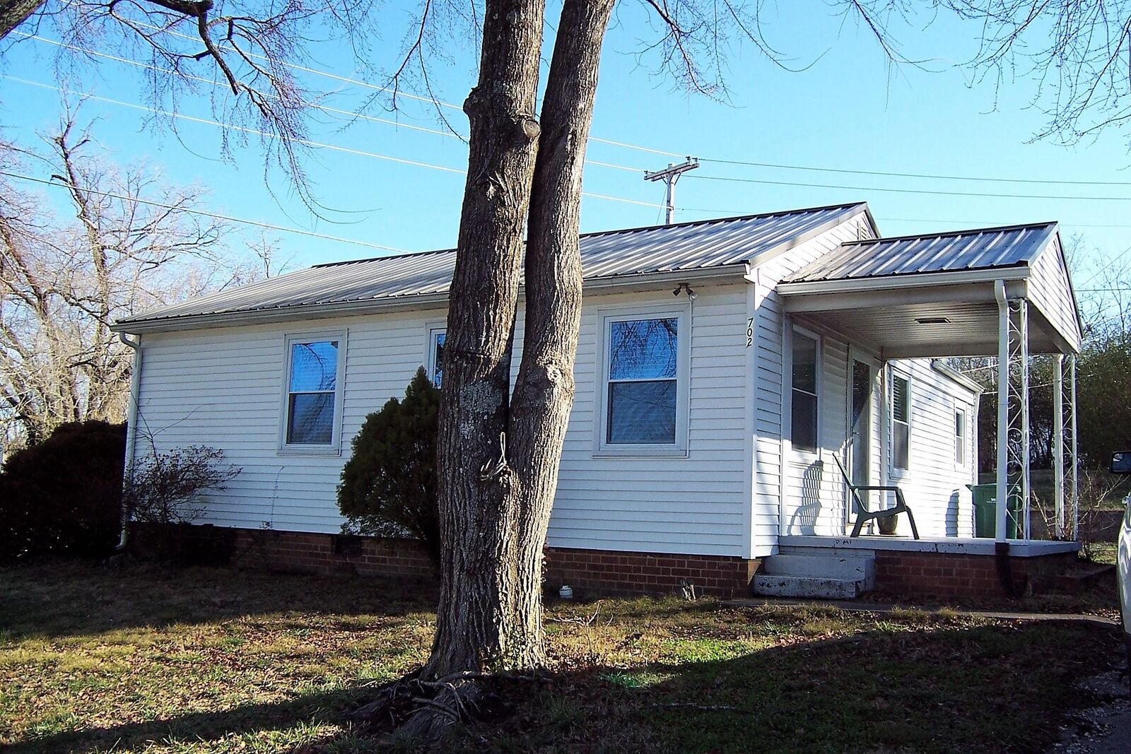Property Photo: 702 Houston Ave TN 37804