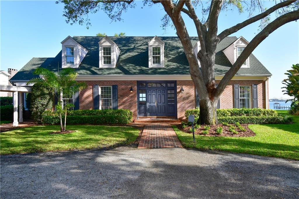 Property Photo: 4700 Riverview Boulevard FL 34209