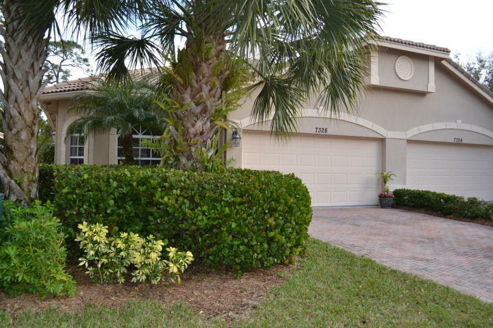 Property Photo:  7328 Sea Pines Court  FL 34986 