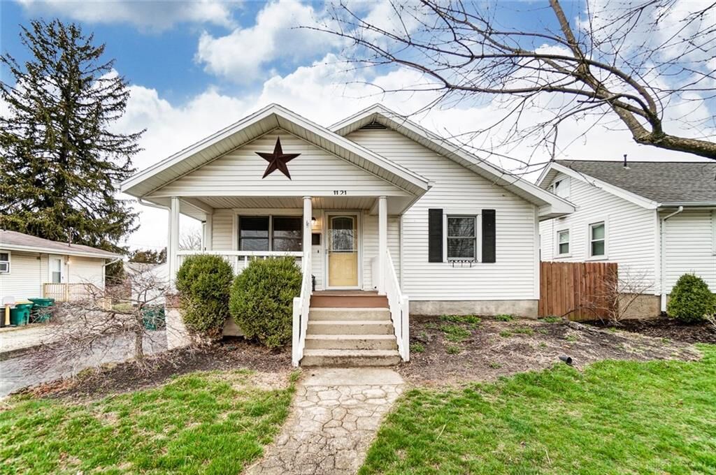Property Photo: 1121 Lavern Avenue OH 45429
