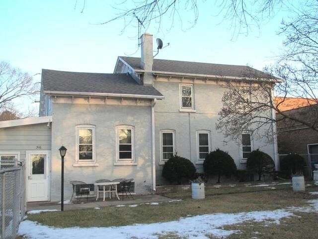 Property Photo:  316 Higgins Road 2  IL 60068