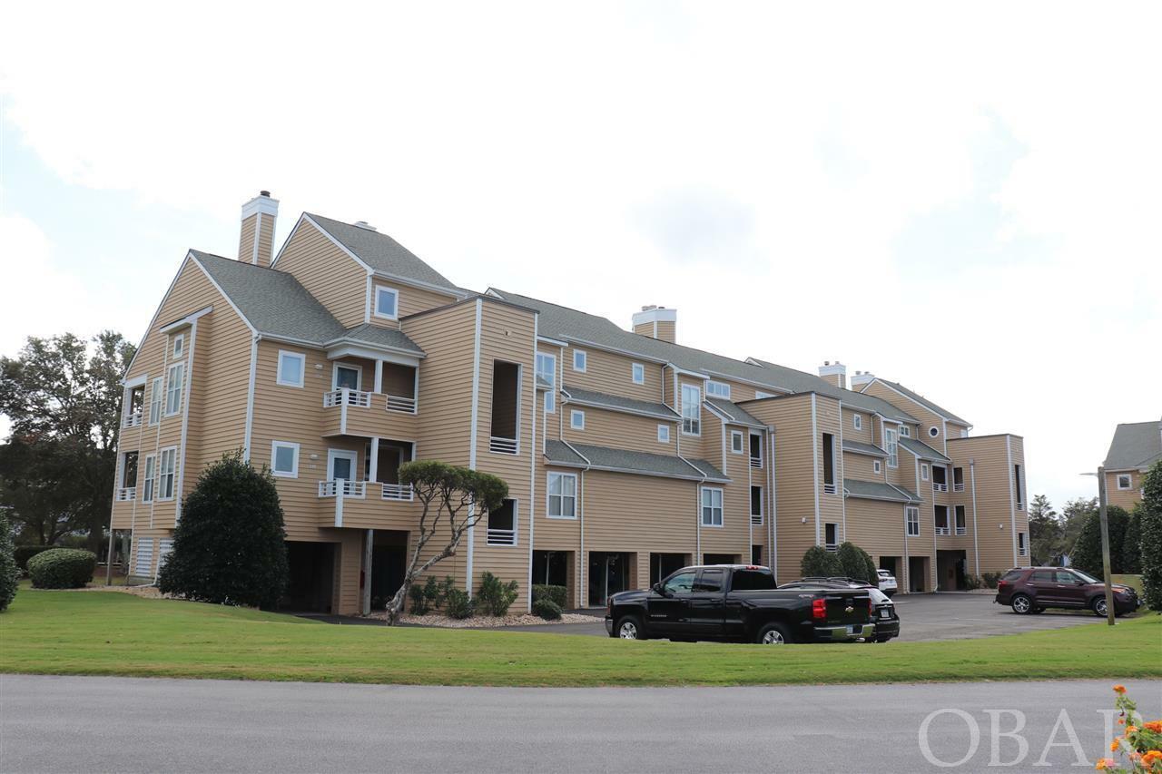 Property Photo:  212 Pirates Way Unit 212  NC 27954 