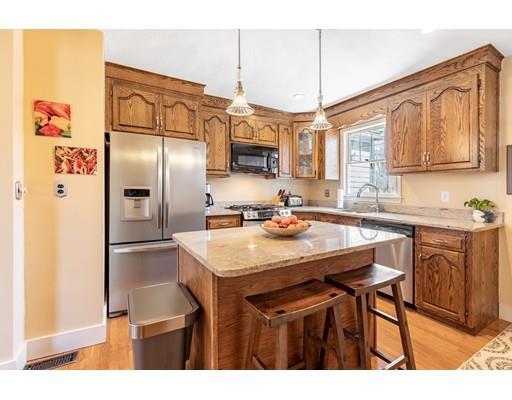 Property Photo: 11 Chestnut St MA 01887