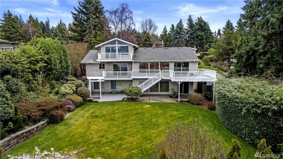 Property Photo:  17140 Sealawn Drive  WA 98026 