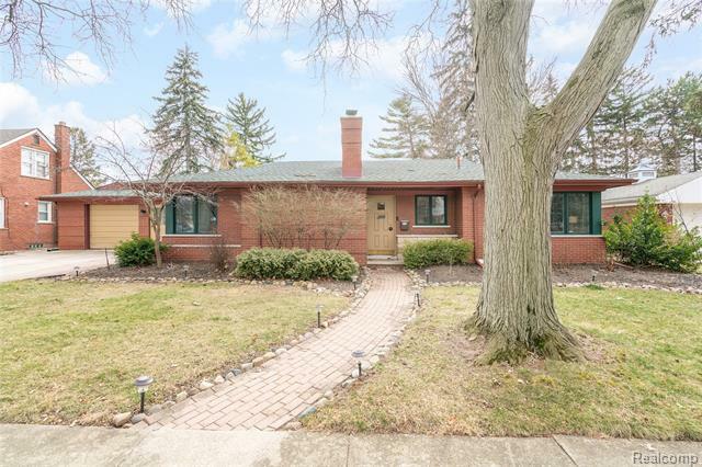 Property Photo: 13125 Phelps MI 48195