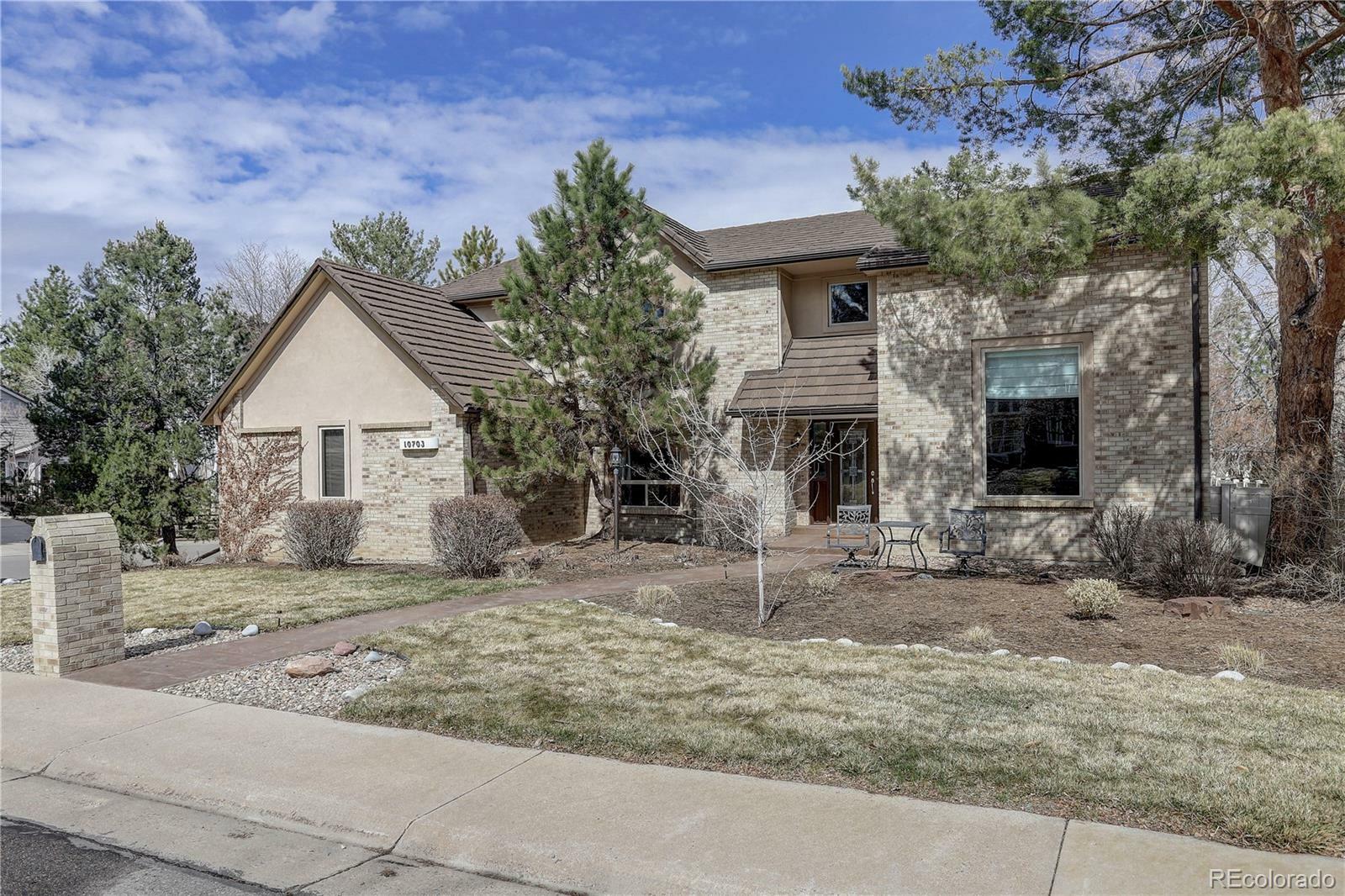 Property Photo:  10703 E Crestline Avenue  CO 80111 