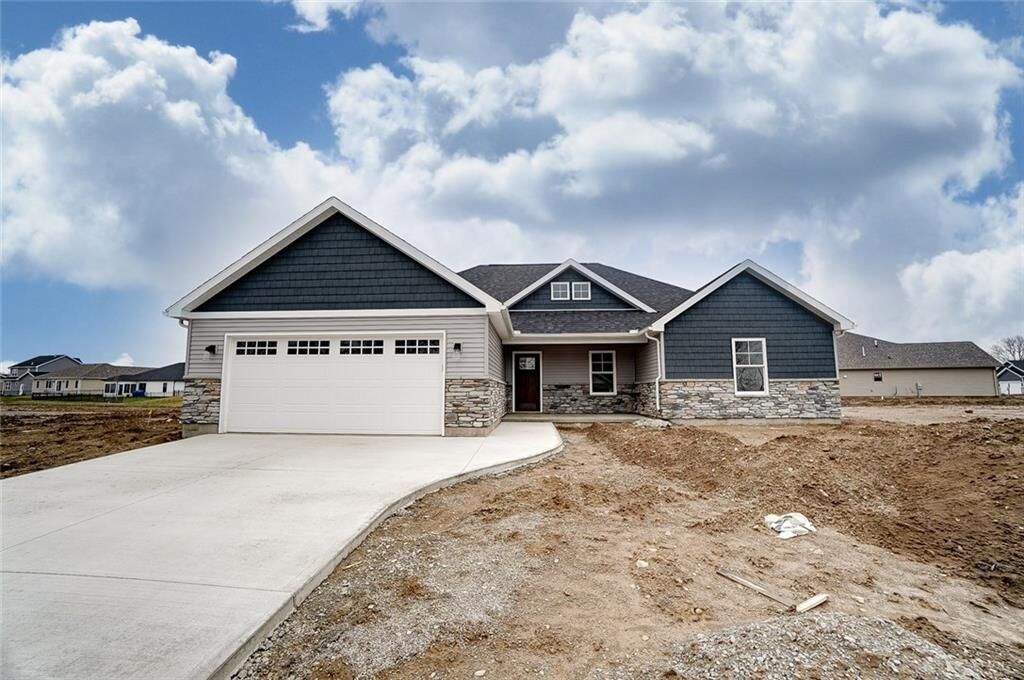 Property Photo: 2722 Executive Drive OH 45373