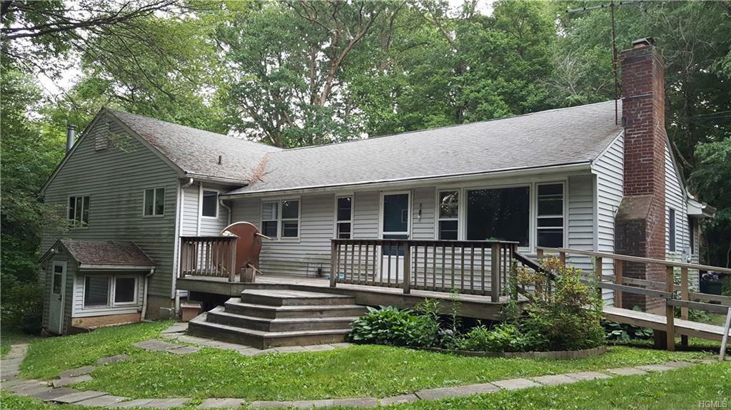 Property Photo:  255 Palmer  NY 10570 