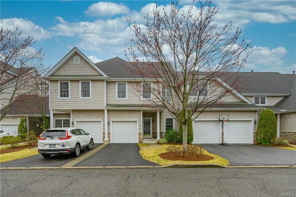 Property Photo: 1603 Half Moon Bay Drive NY 10520