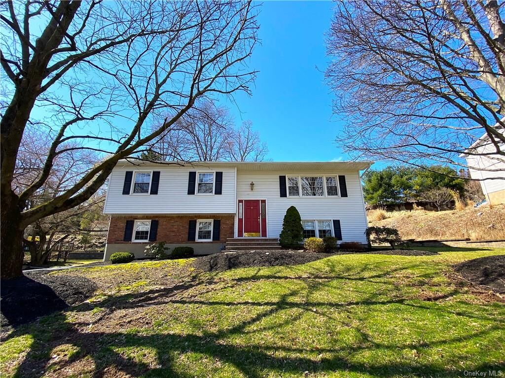 Property Photo:  23 Adams Drive  NY 10980 