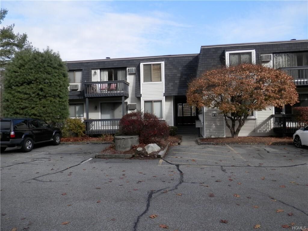 Property Photo: 405 Drew Lane NY 10512