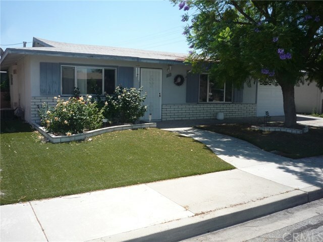 Property Photo:  880 Felipe Place  CA 92543 