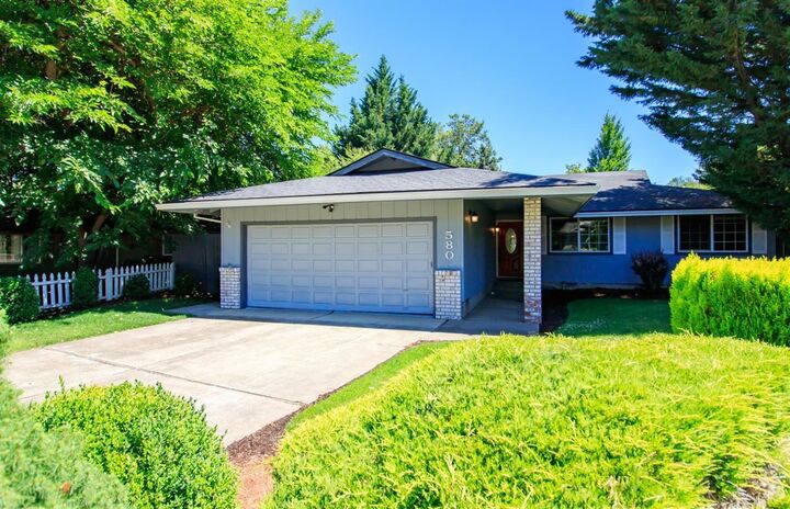 580 N Wexford Circle  Medford OR 97504 photo