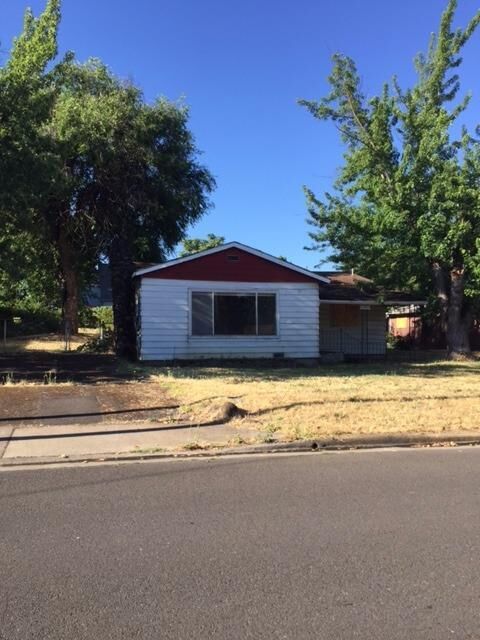 1132 Woodrow Lane  Medford OR 97504 photo