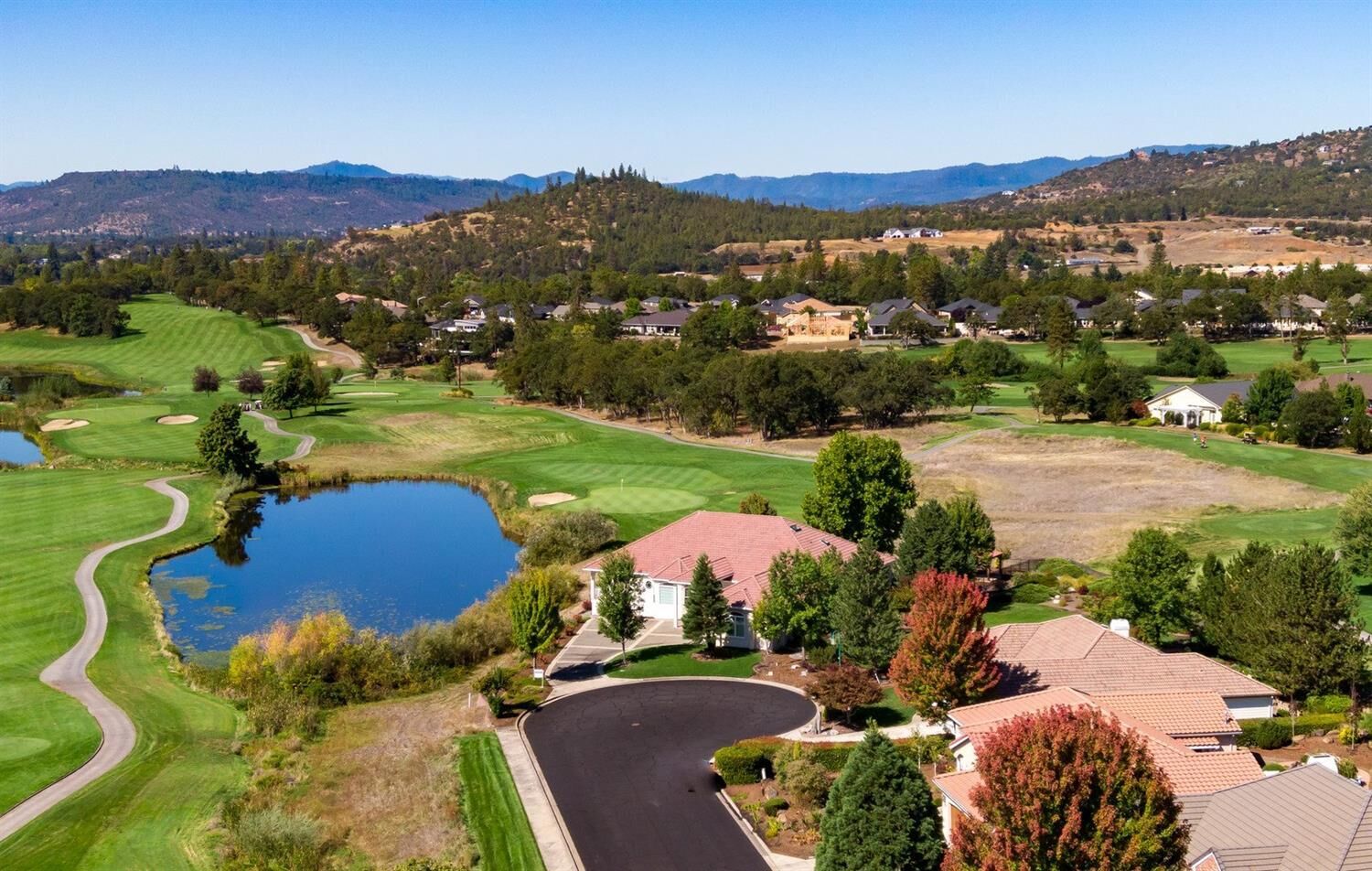 Property Photo:  119 Pine Lake Drive  OR 97524 