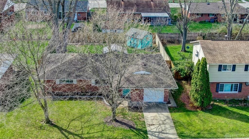 Property Photo: 335 W Market Street OH 45066