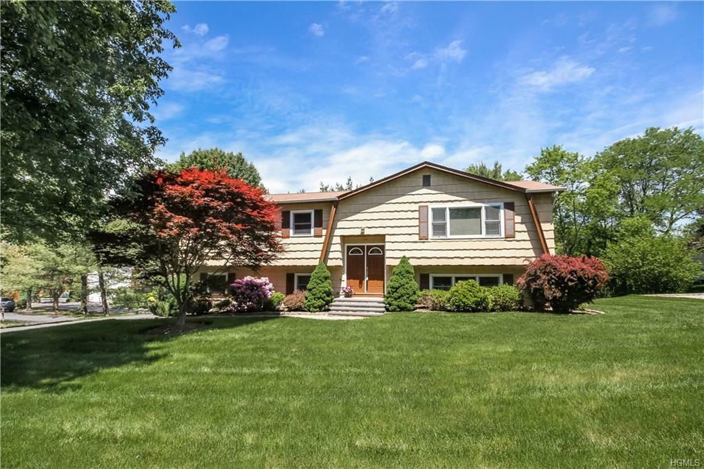 Property Photo:  19 Termakay Drive  NY 10956 