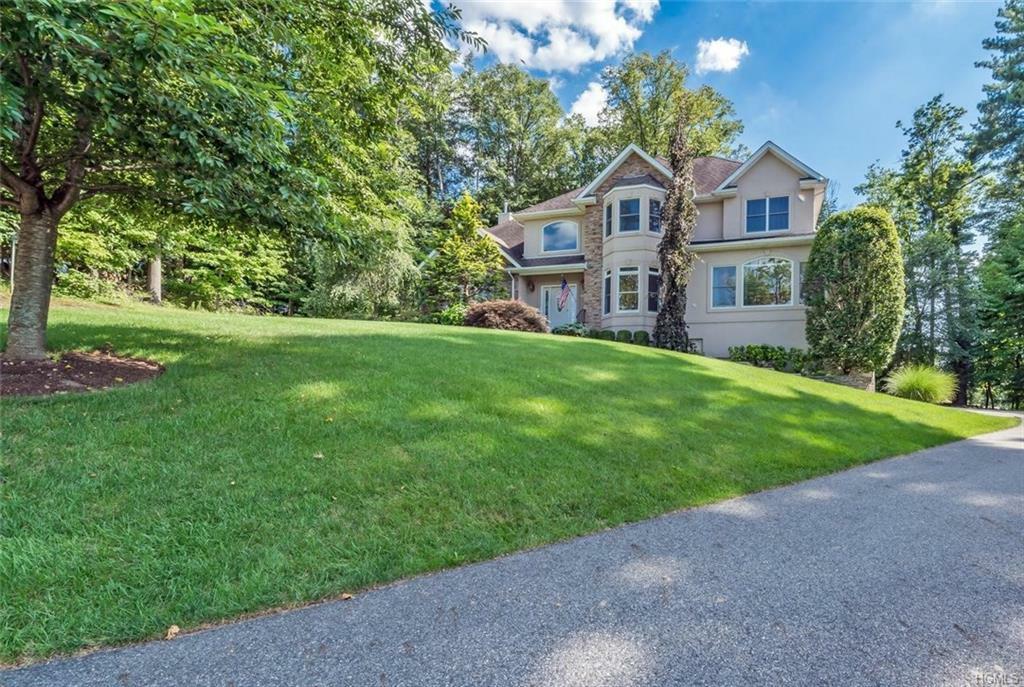 Property Photo:  15 Fortune Way  NY 10901 