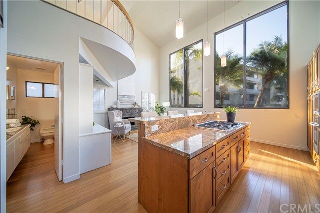 Property Photo: 67 Corinthian CA 90803