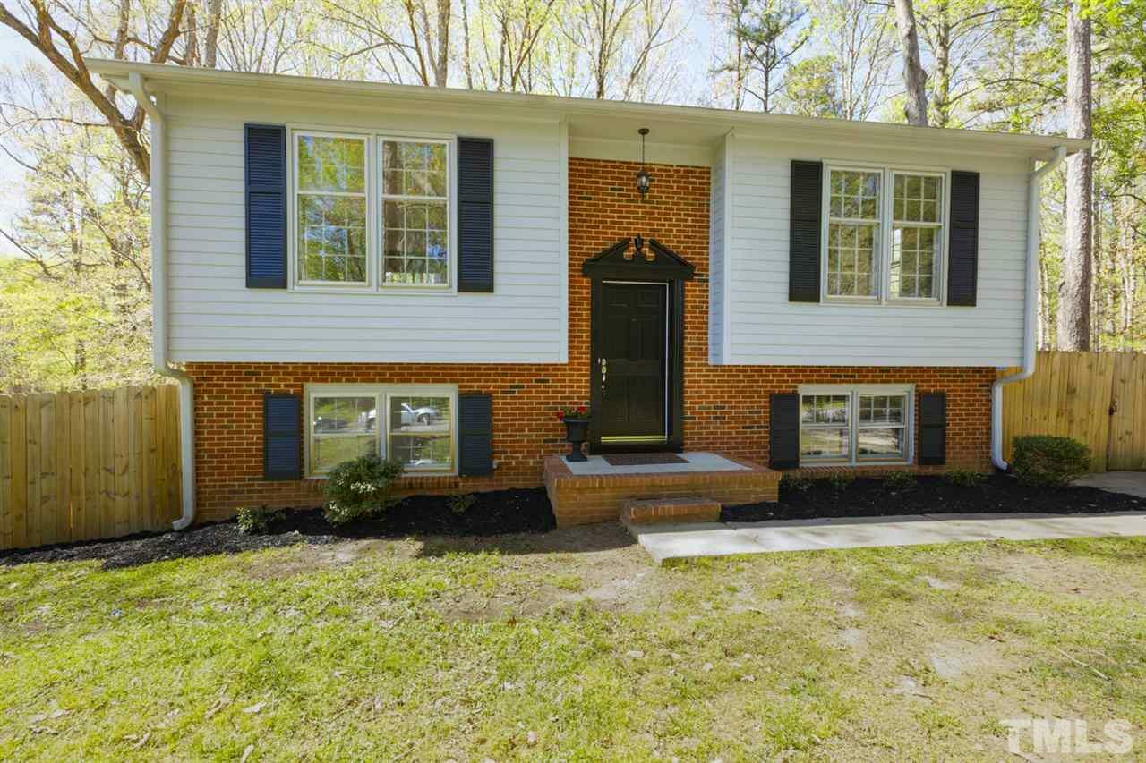 Property Photo:  7829 Brandyapple Drive  NC 27615 