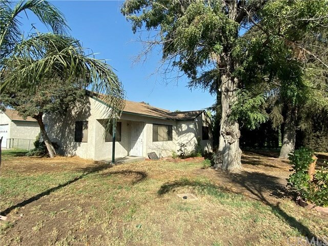 Property Photo:  17870 San Bernardino Avenue  CA 92335 