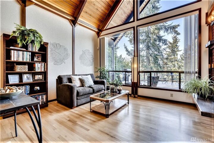 Property Photo:  30903  50th Avenue SW  WA 98023 