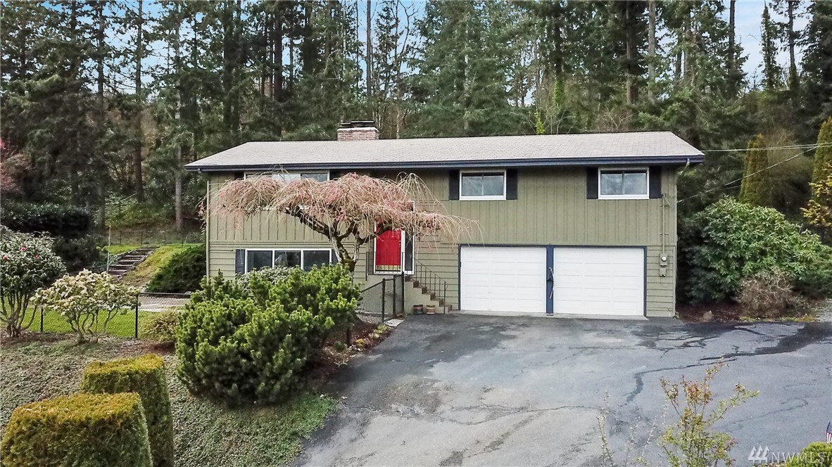 Property Photo: 4614 129th Ave E WA 98372