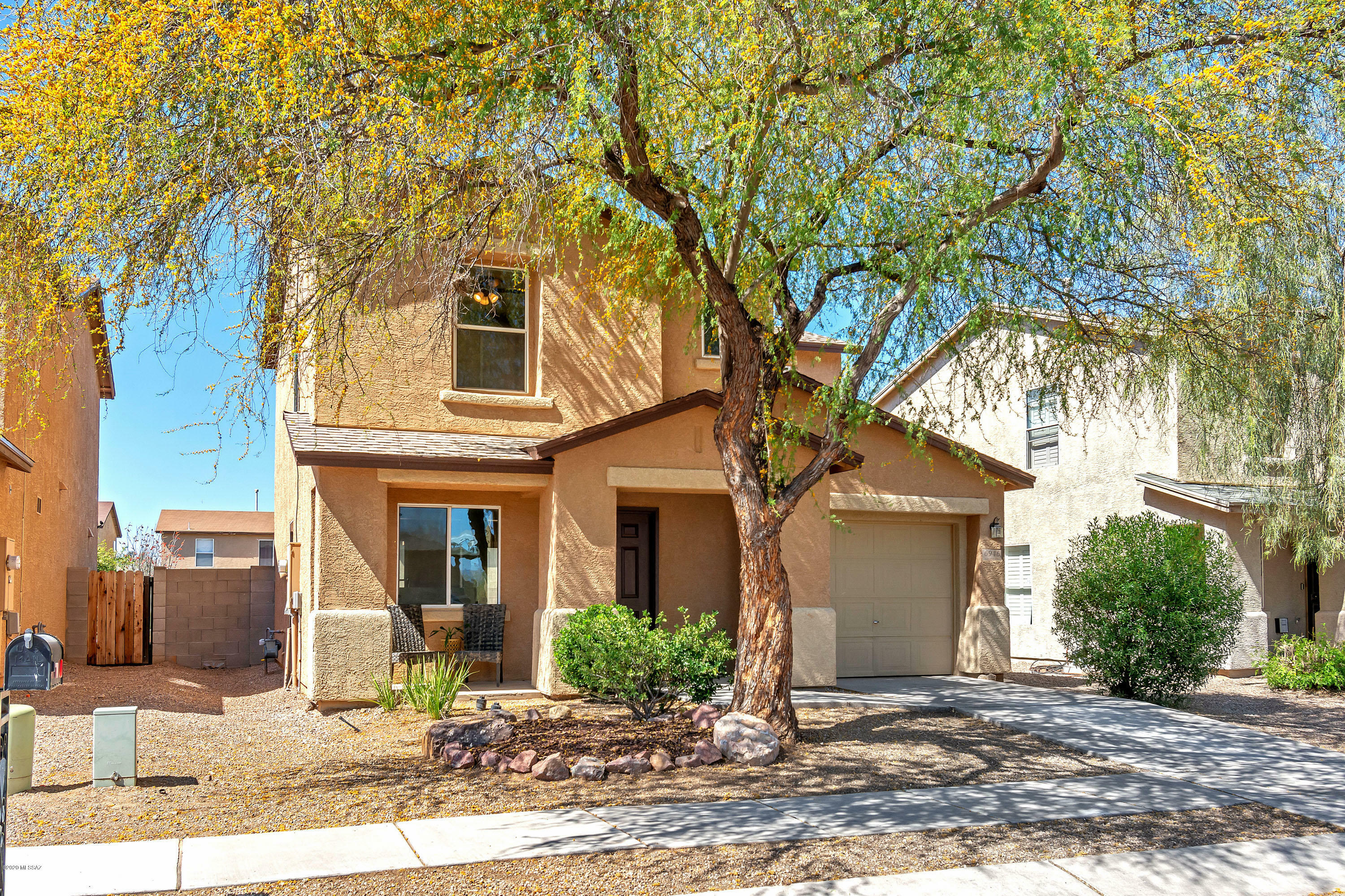 Property Photo:  6946 S Harrier Loop  AZ 85756 