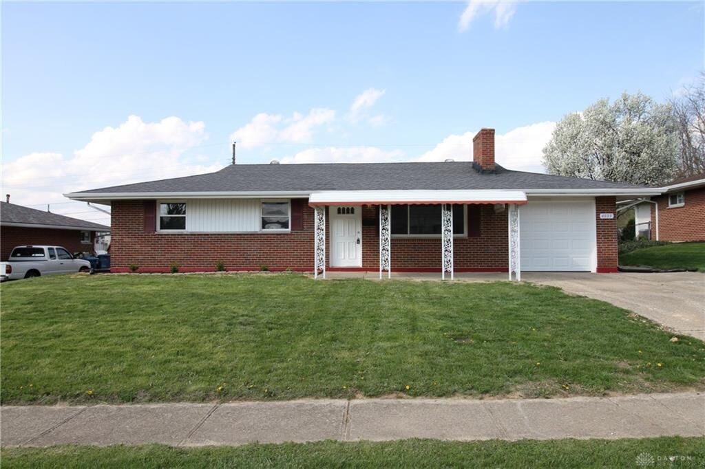 Property Photo: 4839 Franlou Avenue OH 45432