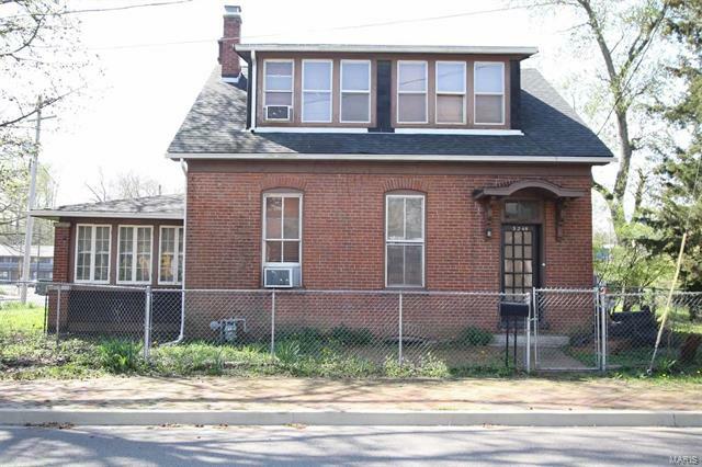 Property Photo: 524 East A Street 62220