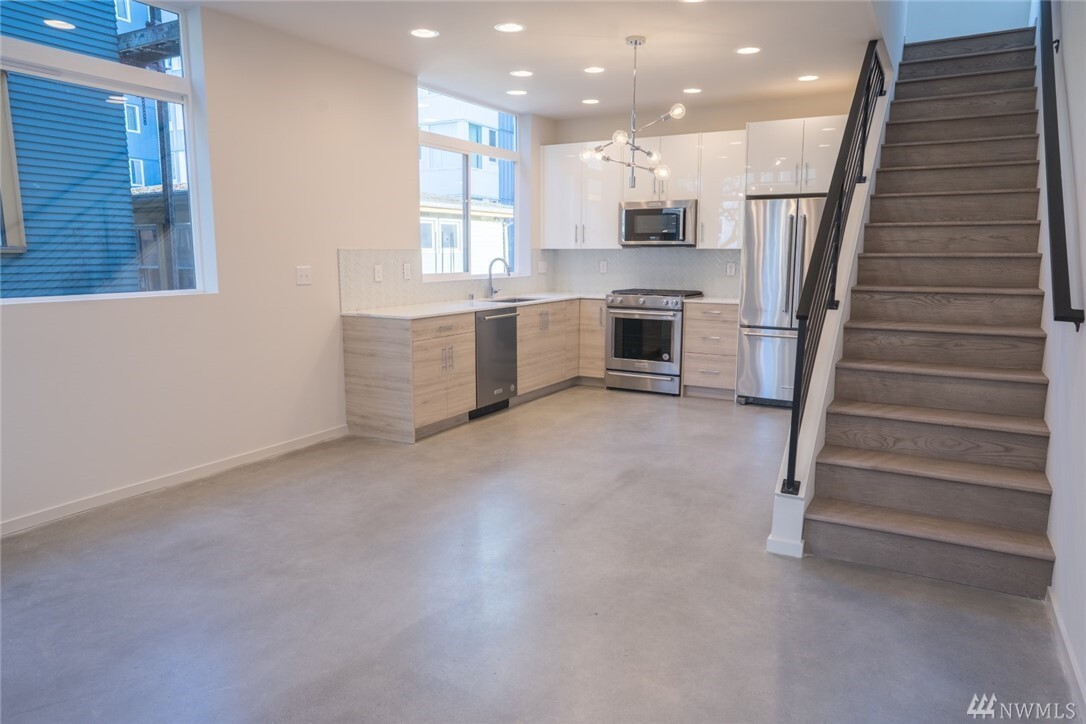 Property Photo: 2019 S Main St B WA 98144