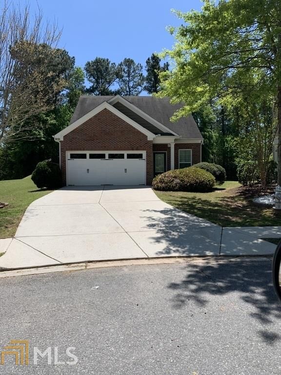 Property Photo: 132 Ledgewood Mill Way GA 30045