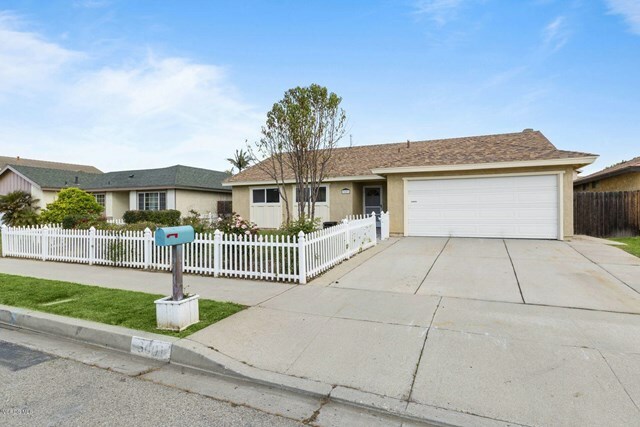 Property Photo:  3601 Taffrail Lane  CA 93035 