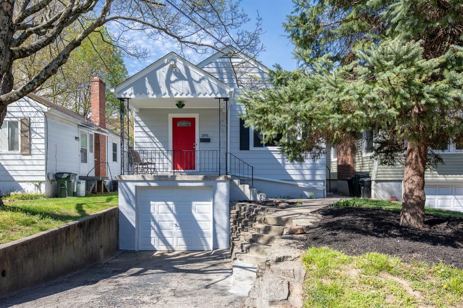 Property Photo: 6946 Murray Ave OH 45227