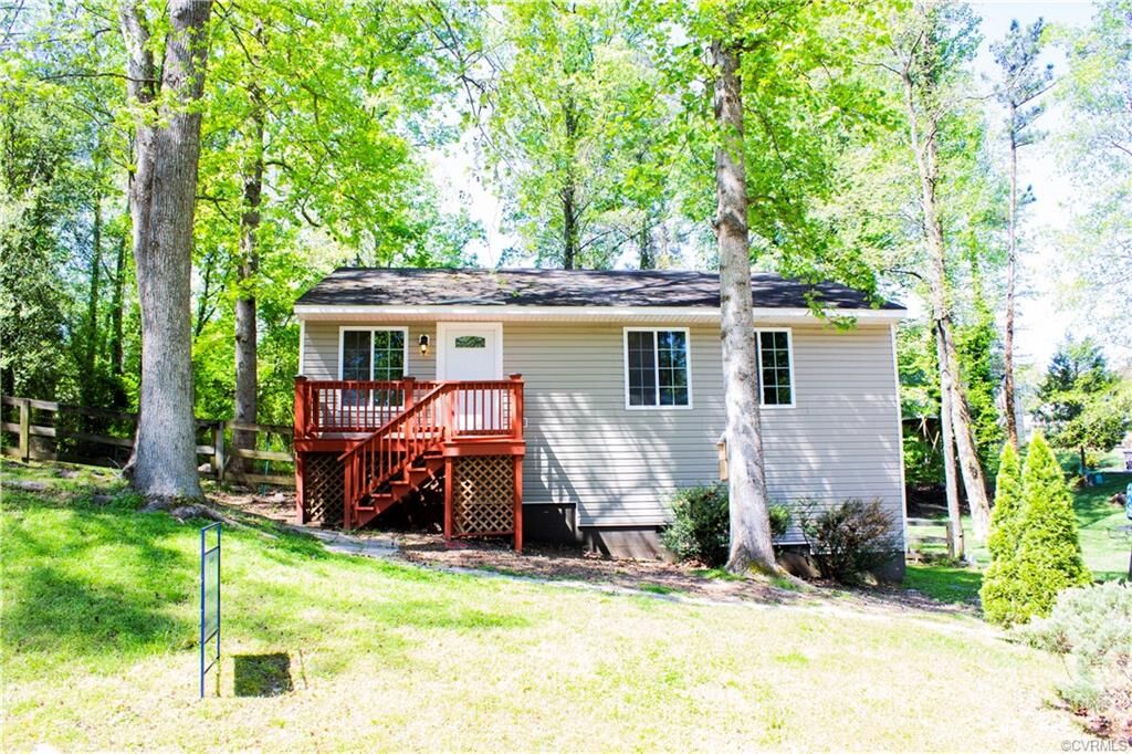 Property Photo:  3810 Grizzard Drive  VA 23832 