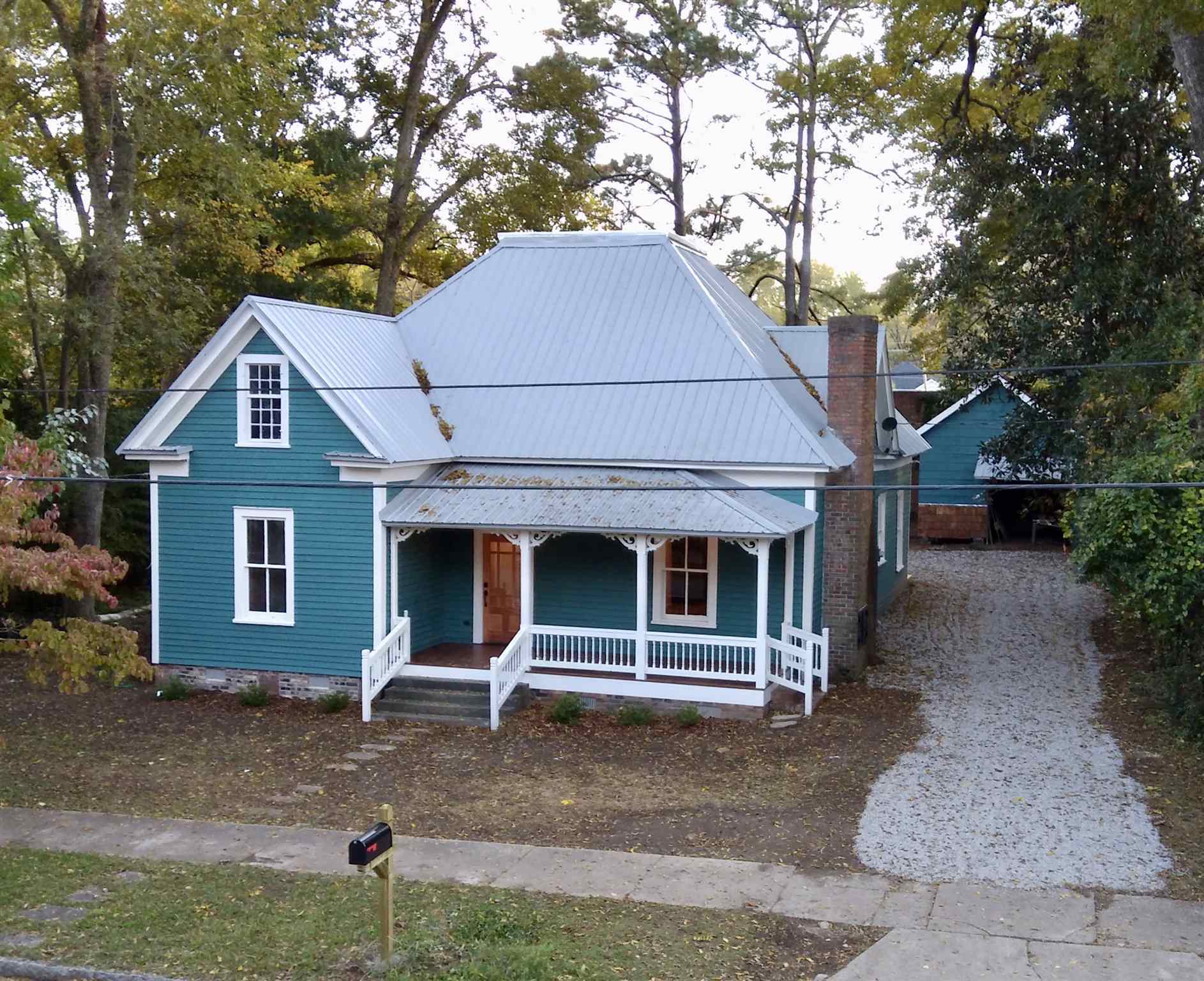 Property Photo:  207 E Greene Street  GA 30642 