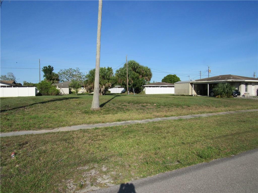 Property Photo:  6324 Sooner Street  FL 34287 