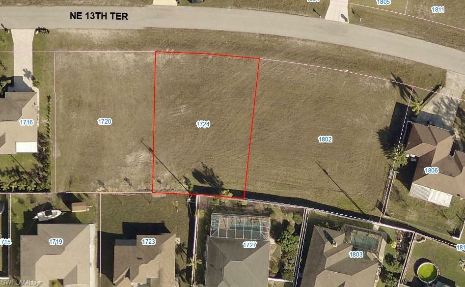 Property Photo: 1724 NE 13th Terrace FL 33909