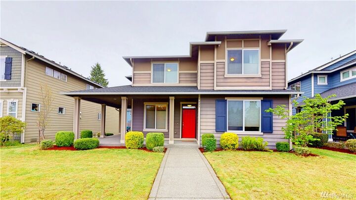 Property Photo:  9428 S 235th Place  WA 98031