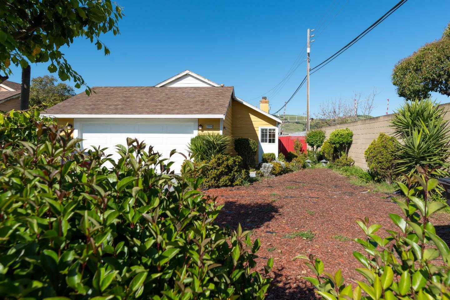 Property Photo:  29894 Chance Street  CA 94544 