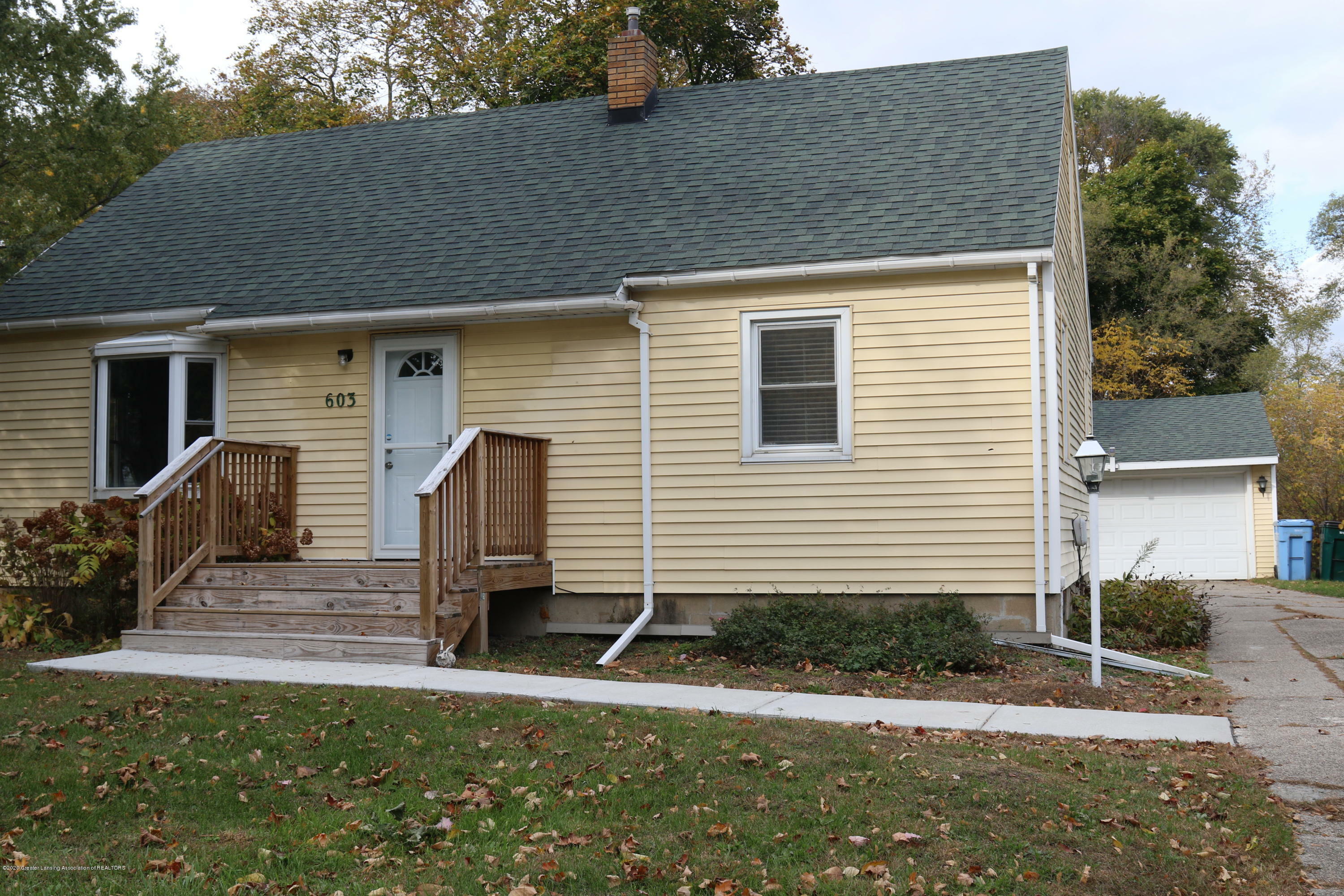 Property Photo: 603 Armstrong Road MI 48911