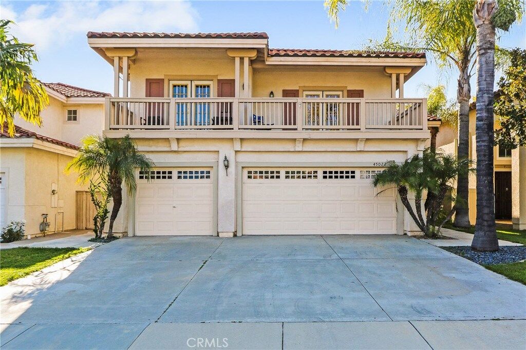 Property Photo: 45022 Camino Veste CA 92592