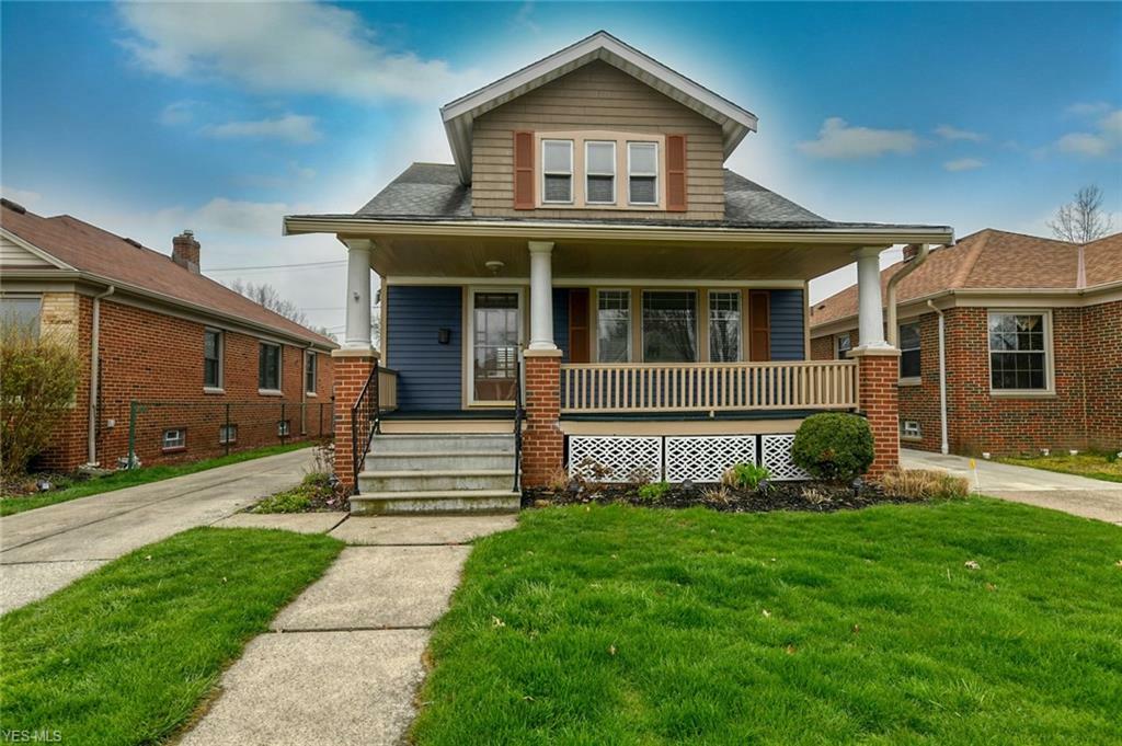 Property Photo:  1723 North Avenue  OH 44134 