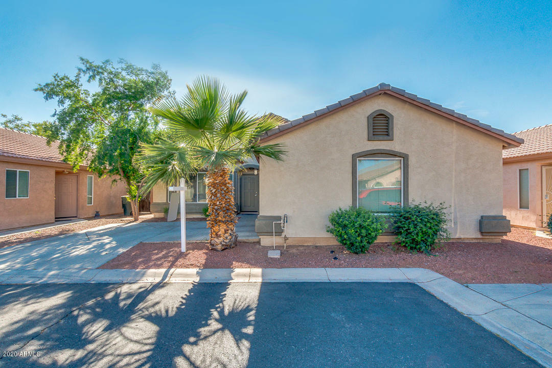 Property Photo:  4026 E Chambers Street  AZ 85040 