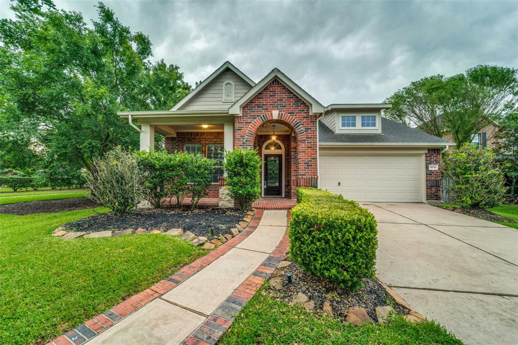 Property Photo: 18530 S Raven Shore Drive TX 77433